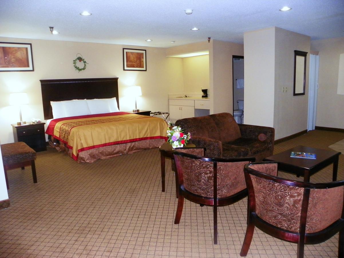 Royalton Inn & Suites Upper Sandusky - thumb 17