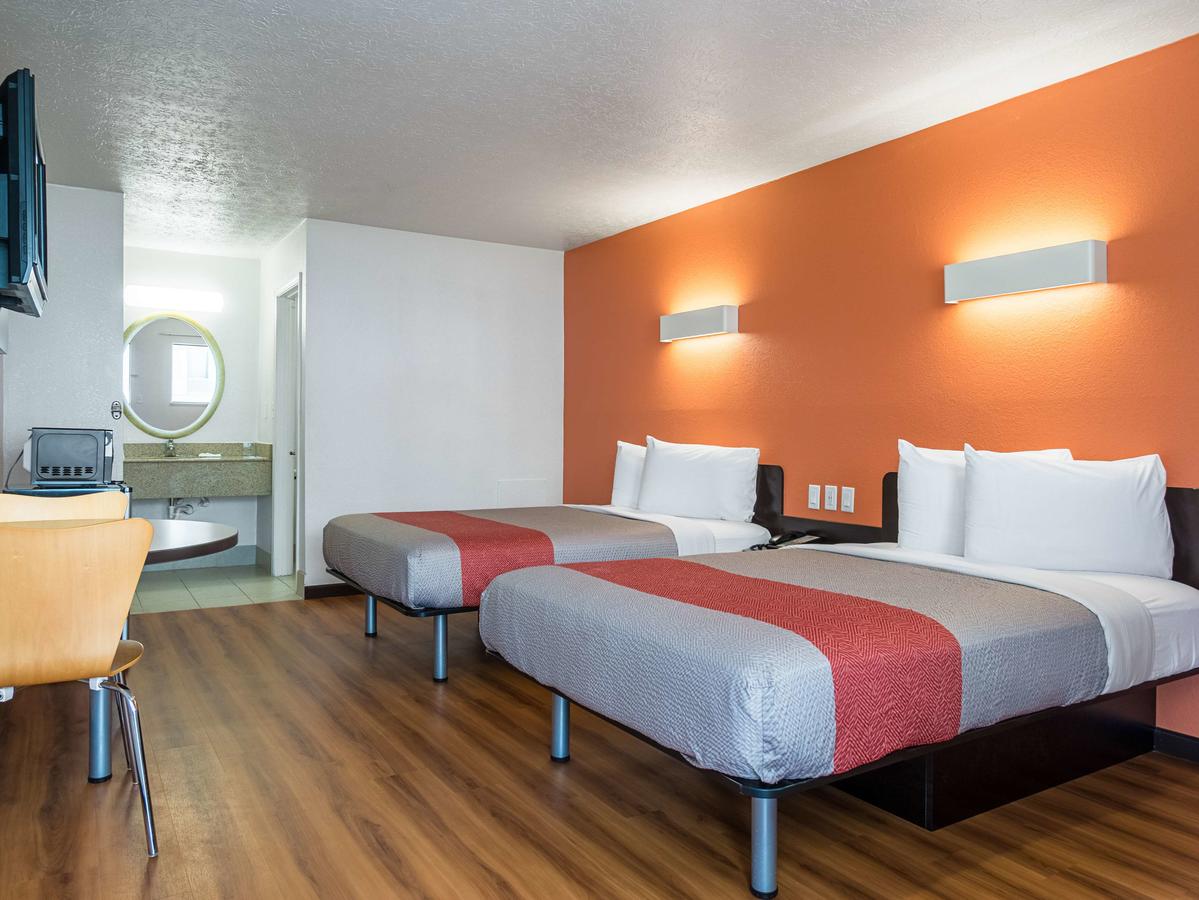 Motel 6 Columbus OSU - thumb 2