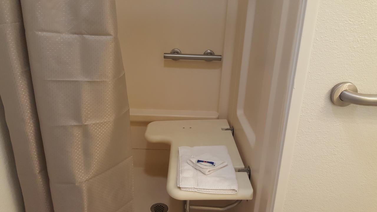Motel 6 Columbus OSU - thumb 39