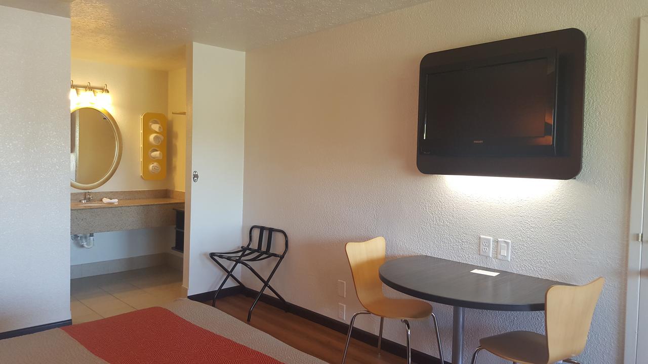 Motel 6 Columbus OSU - thumb 6