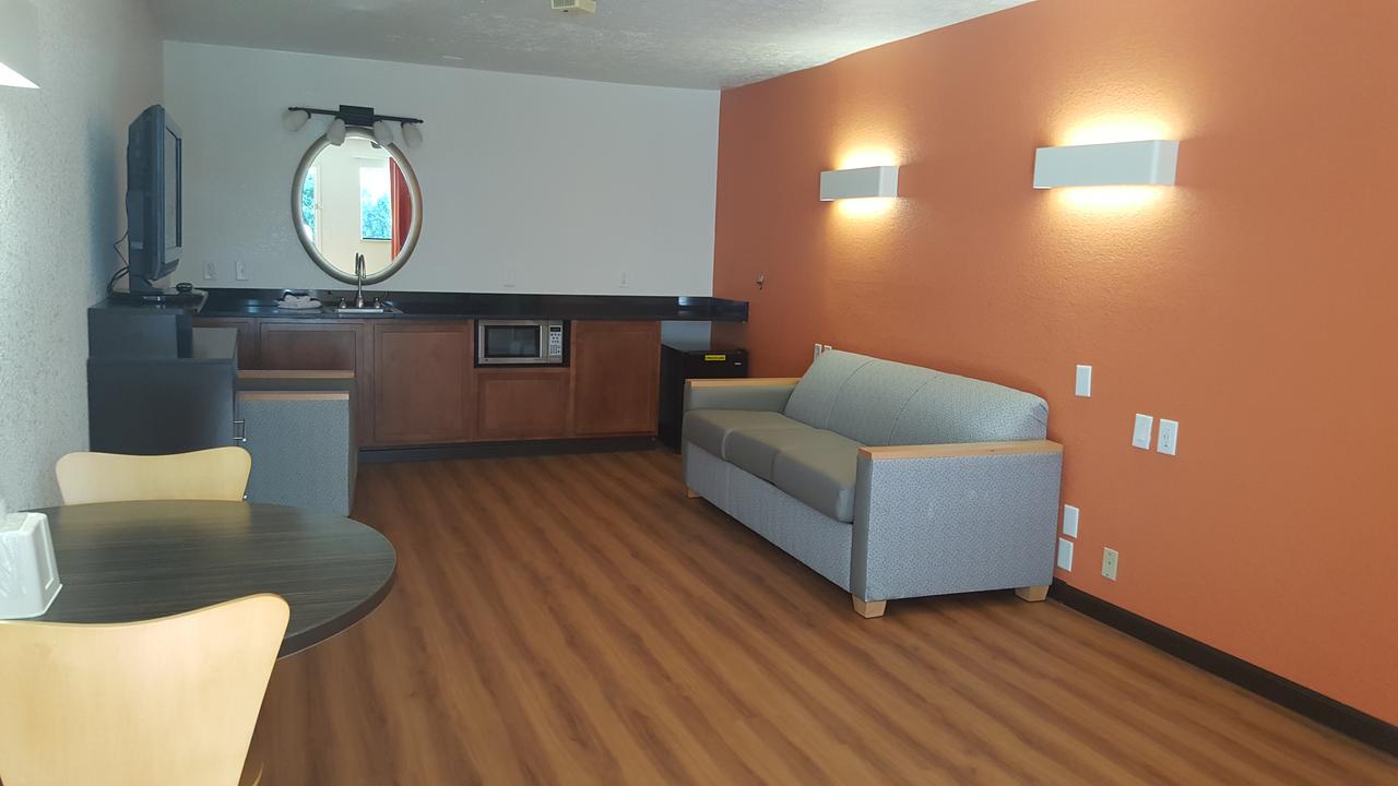 Motel 6 Columbus OSU - thumb 31