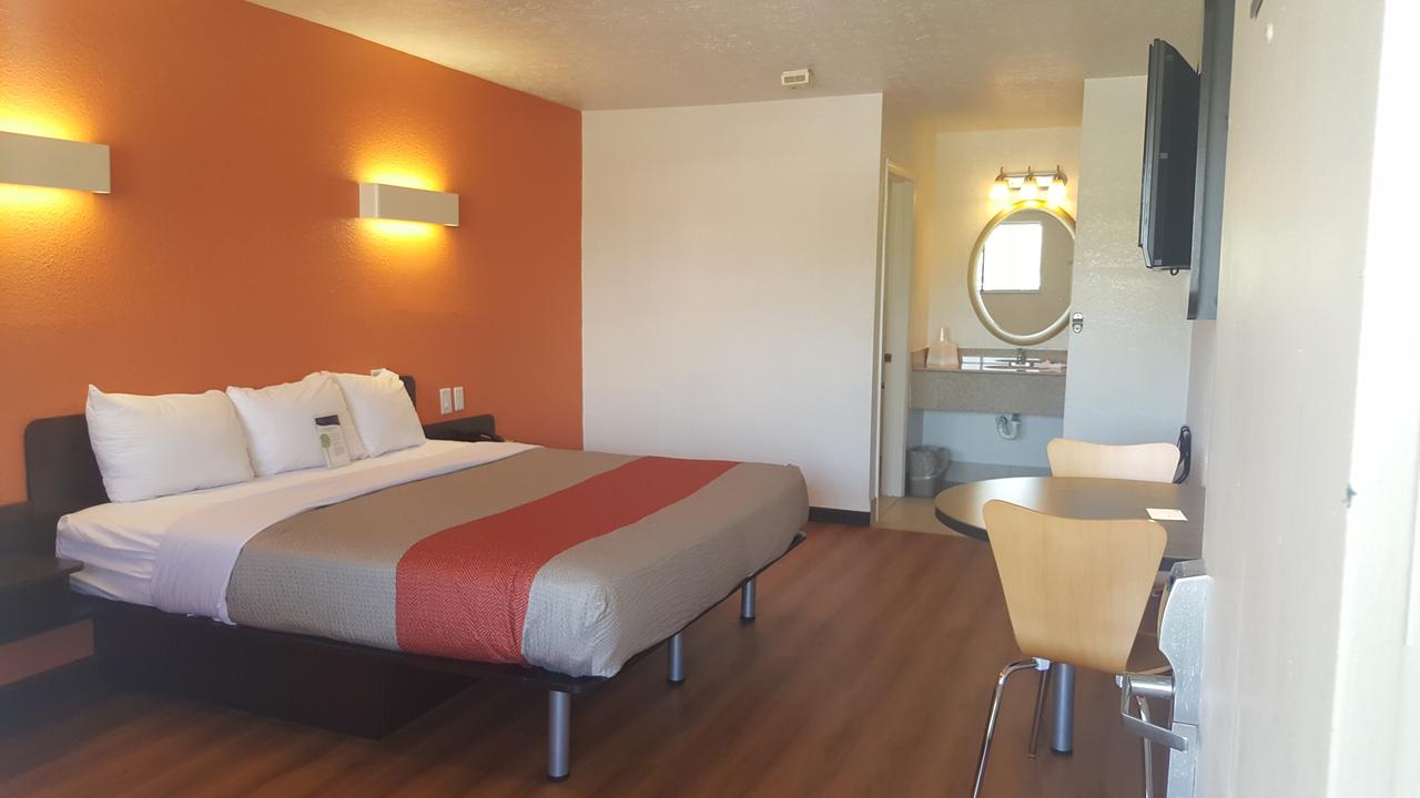 Motel 6 Columbus OSU - thumb 17