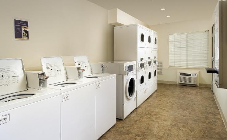 WoodSpring Suites - thumb 1