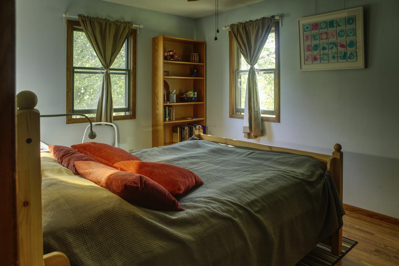 Comfortable Private Room In Wooster - thumb 1