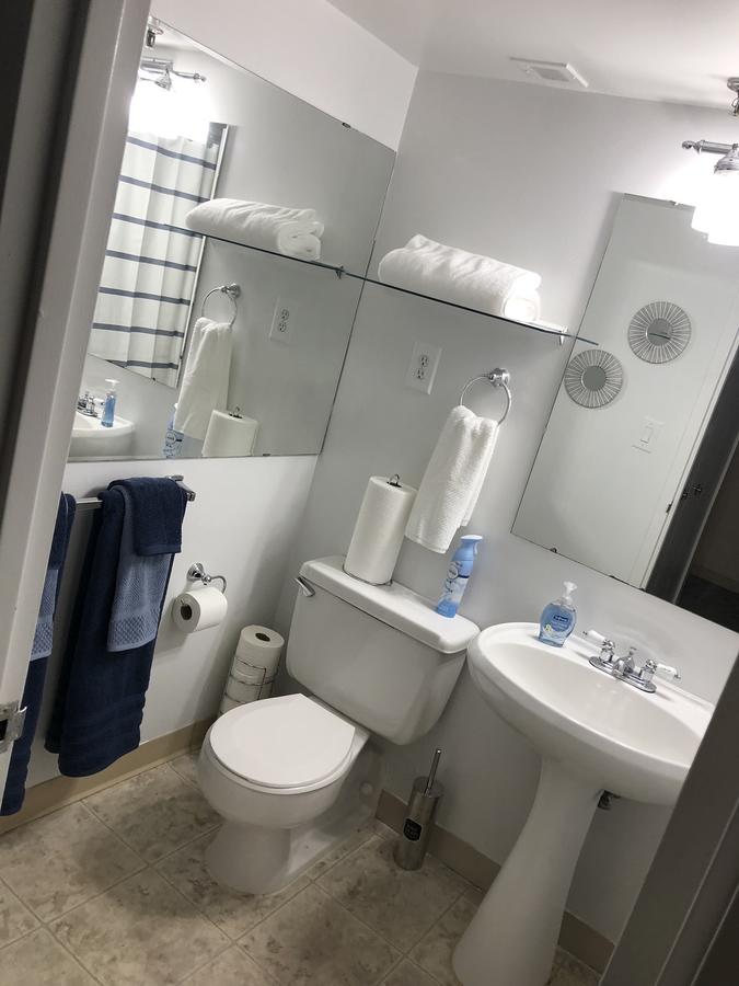 HotelTomorrow - 231 W 4th - thumb 4