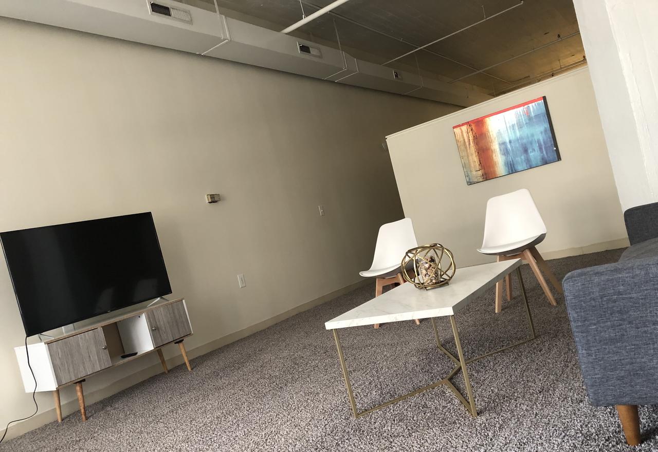 HotelTomorrow - 231 W 4th - thumb 6