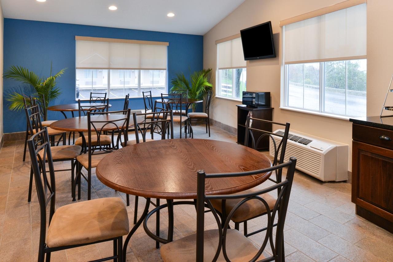 Americas Best Value Inn-Saint Clairsville/Wheeling - thumb 7