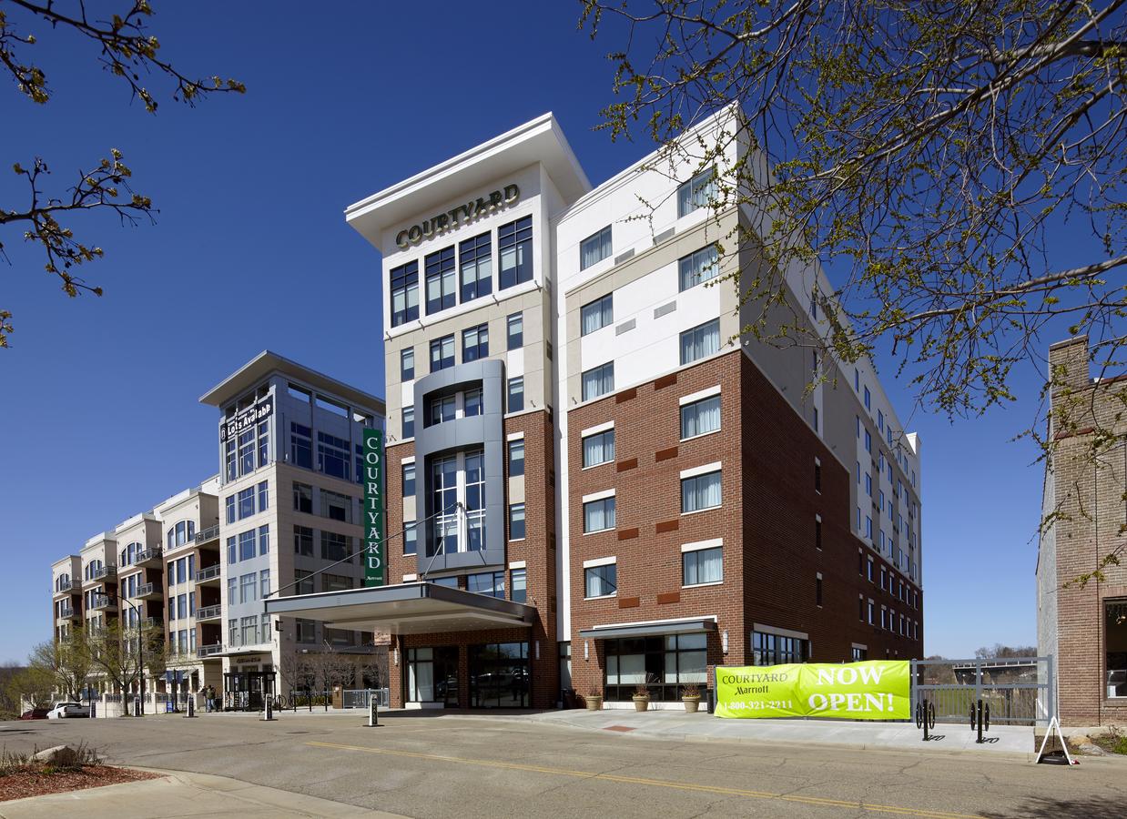 Courtyard By Marriott Akron Downtown - thumb 23