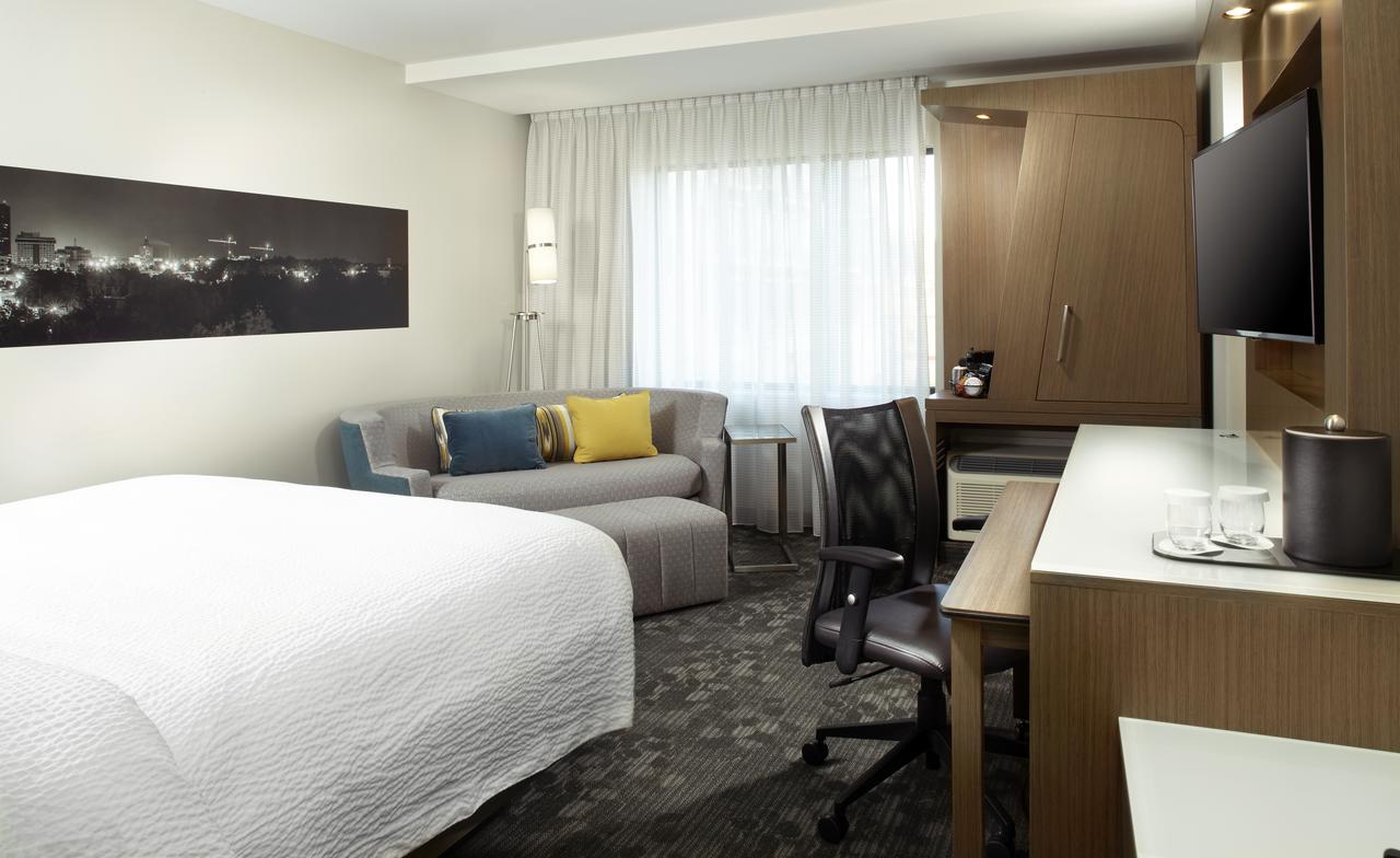 Courtyard By Marriott Akron Downtown - thumb 16