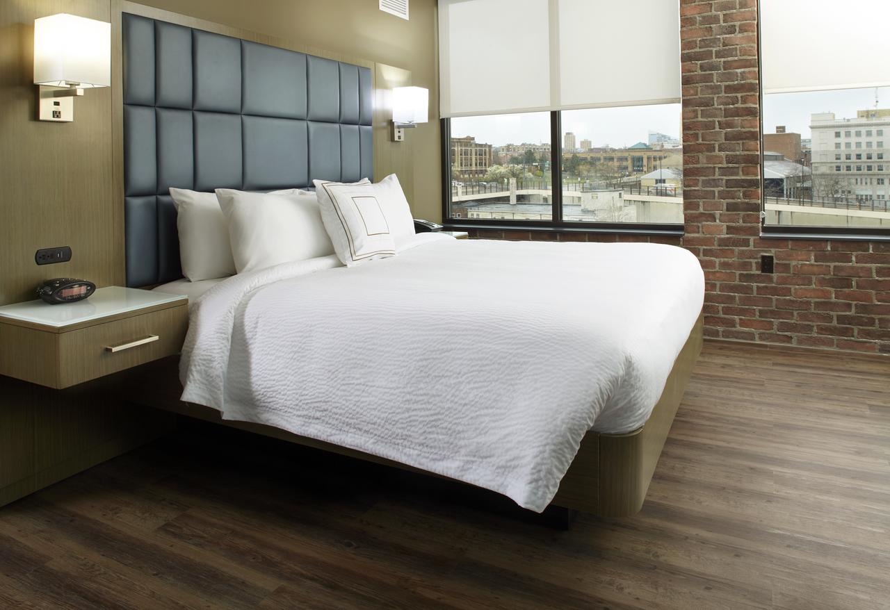 Courtyard By Marriott Akron Downtown - thumb 11