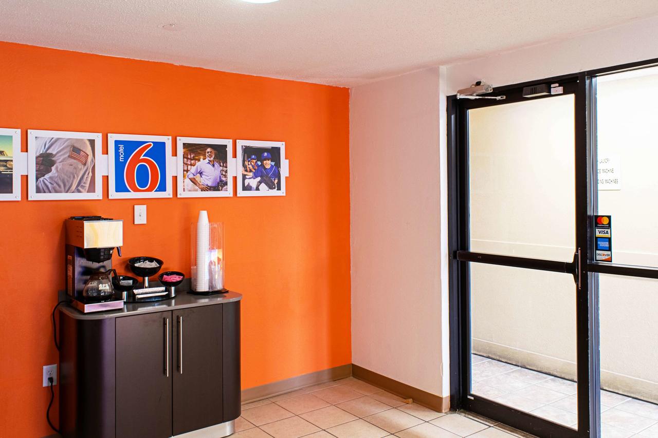 Motel 6 Cincinnati - thumb 16