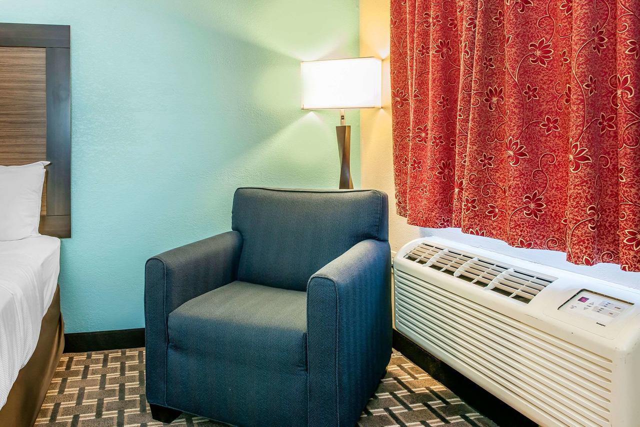 Quality Inn Findlay - thumb 15