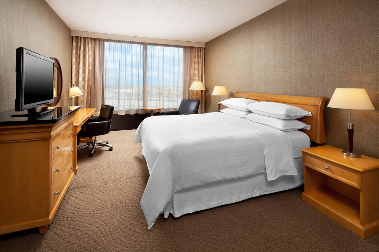 Sheraton Cleveland Airport Hotel - thumb 16