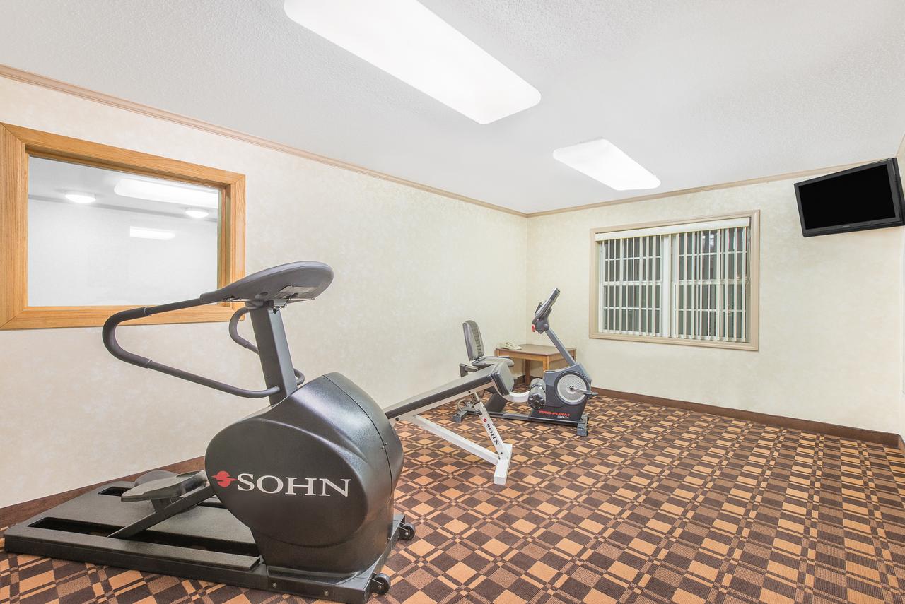 Super 8 By Wyndham Maumee Perrysburg Toledo Area - thumb 16