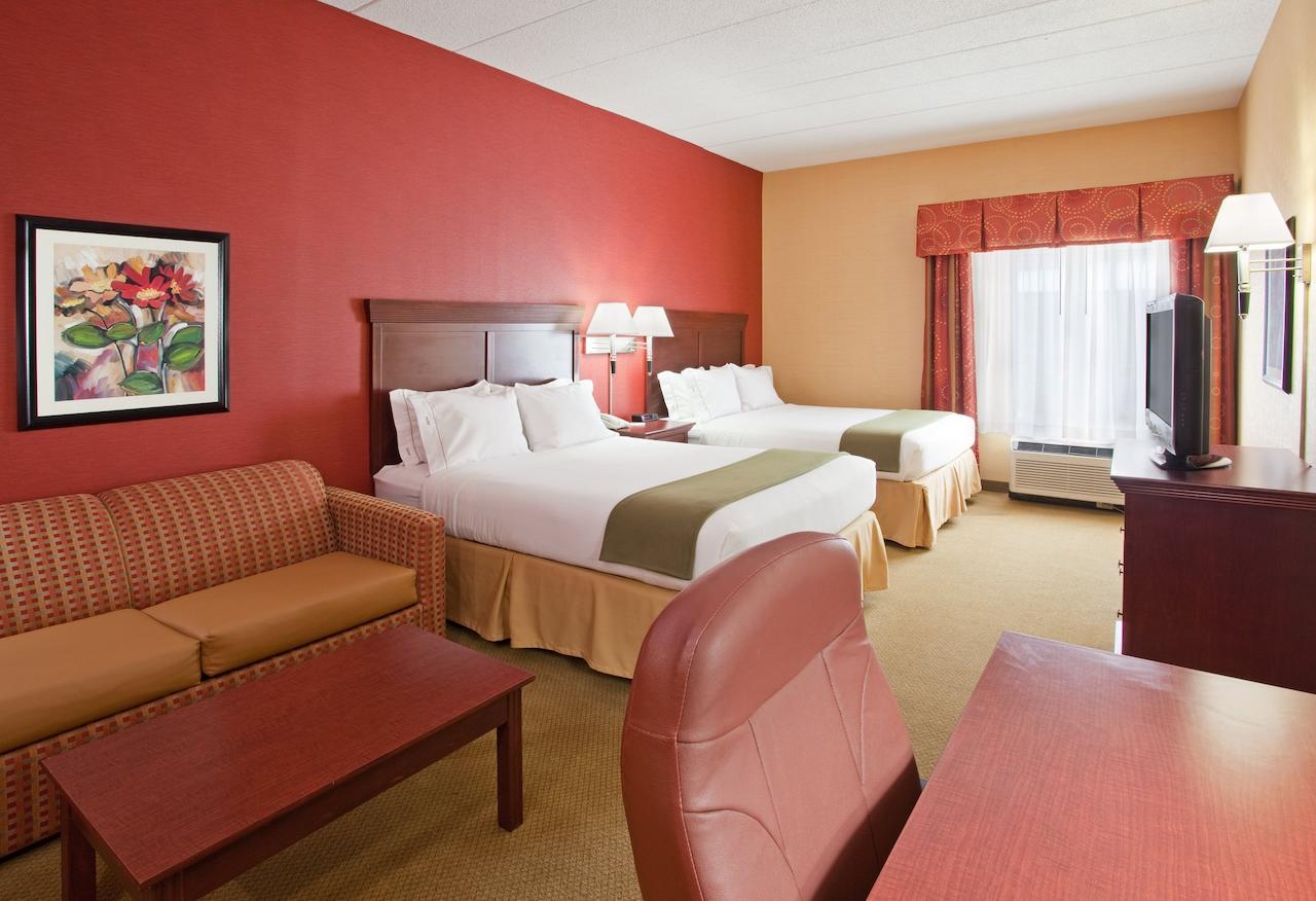 Holiday Inn Express & Suites Troy - thumb 15