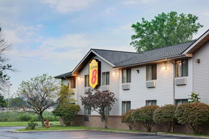 Super 8 By Wyndham Mentor/Cleveland Area