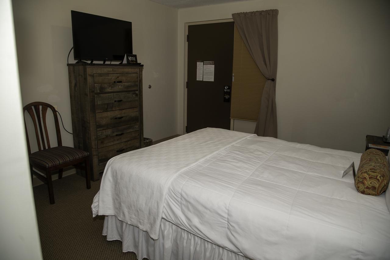 The Stables Inn & Suites - thumb 29