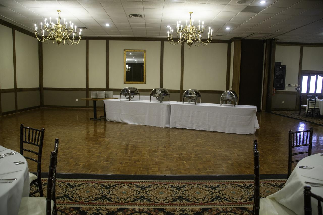 The Stables Inn & Suites - thumb 25