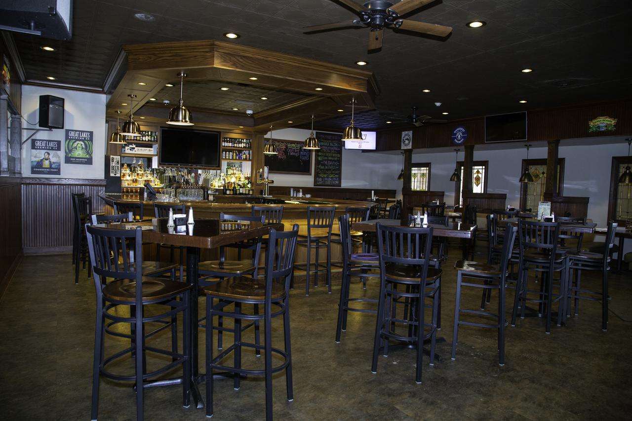 The Stables Inn & Suites - thumb 12