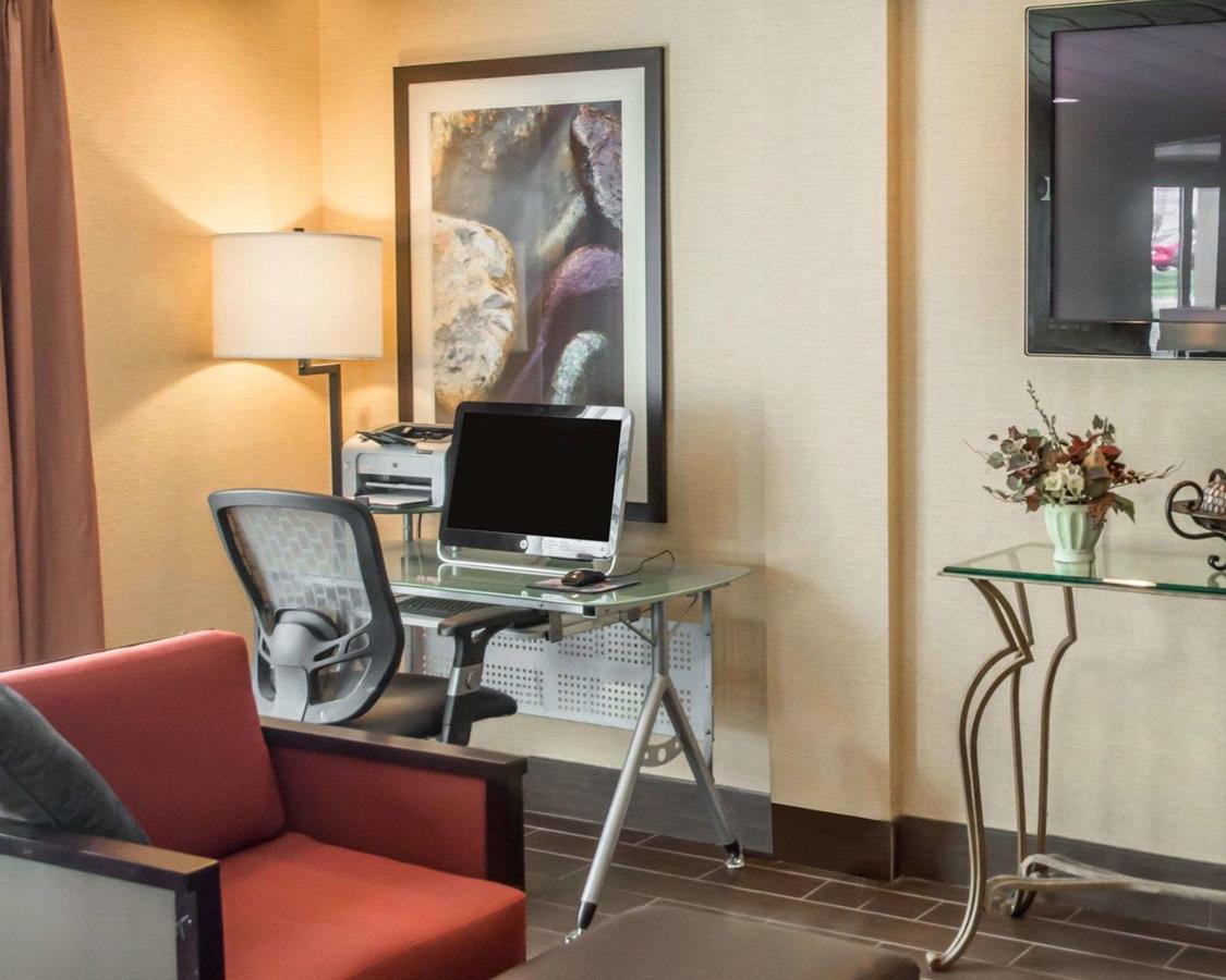 Quality Inn Springboro West - thumb 5