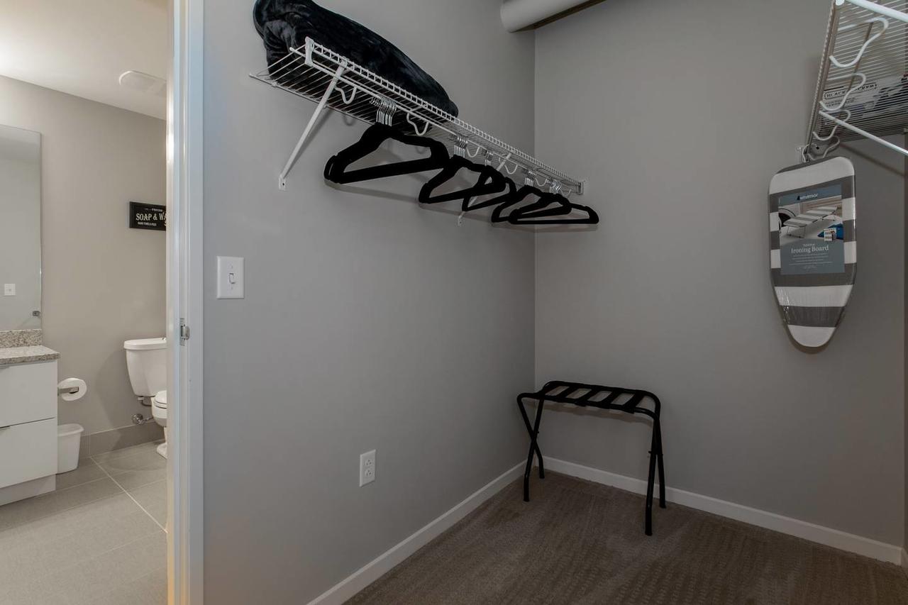 1BR East Bank Retreat - thumb 15