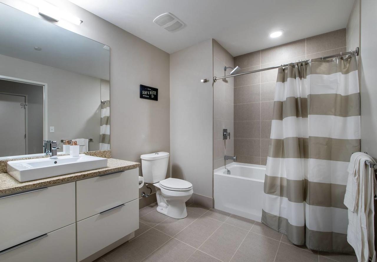 1BR East Bank Retreat - thumb 8