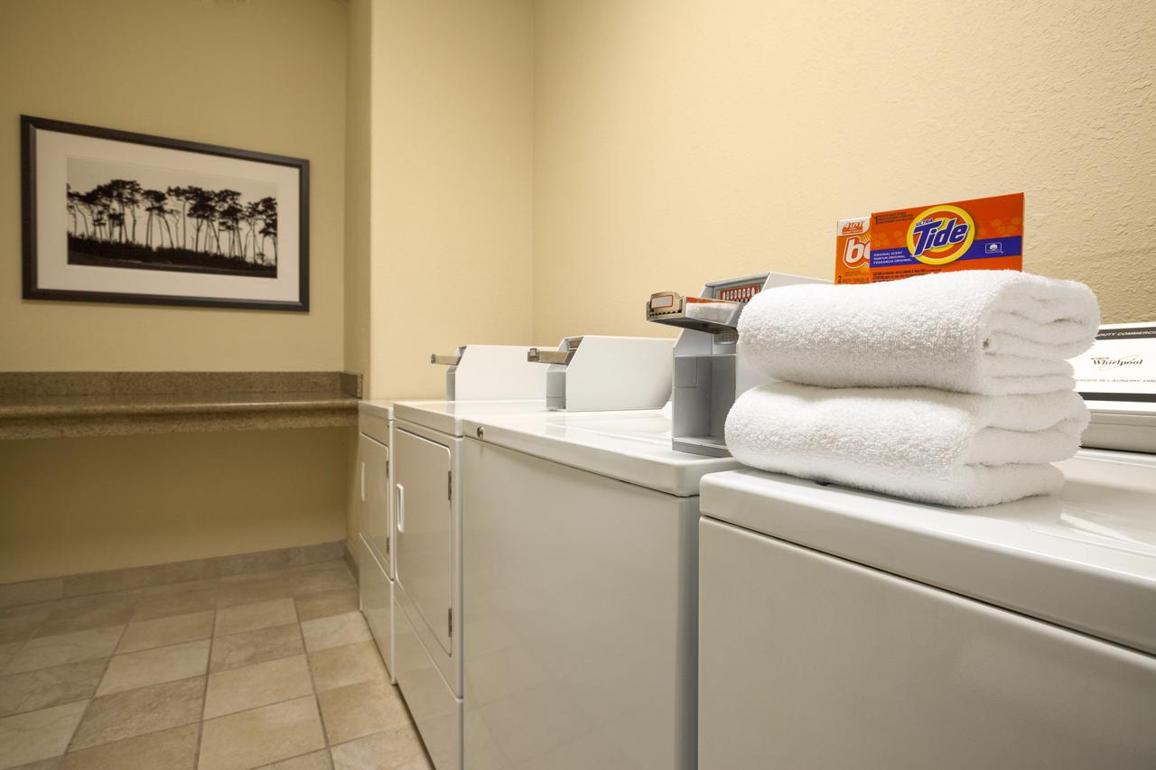 Country Inn & Suites By Radisson, Elyria, OH - thumb 22