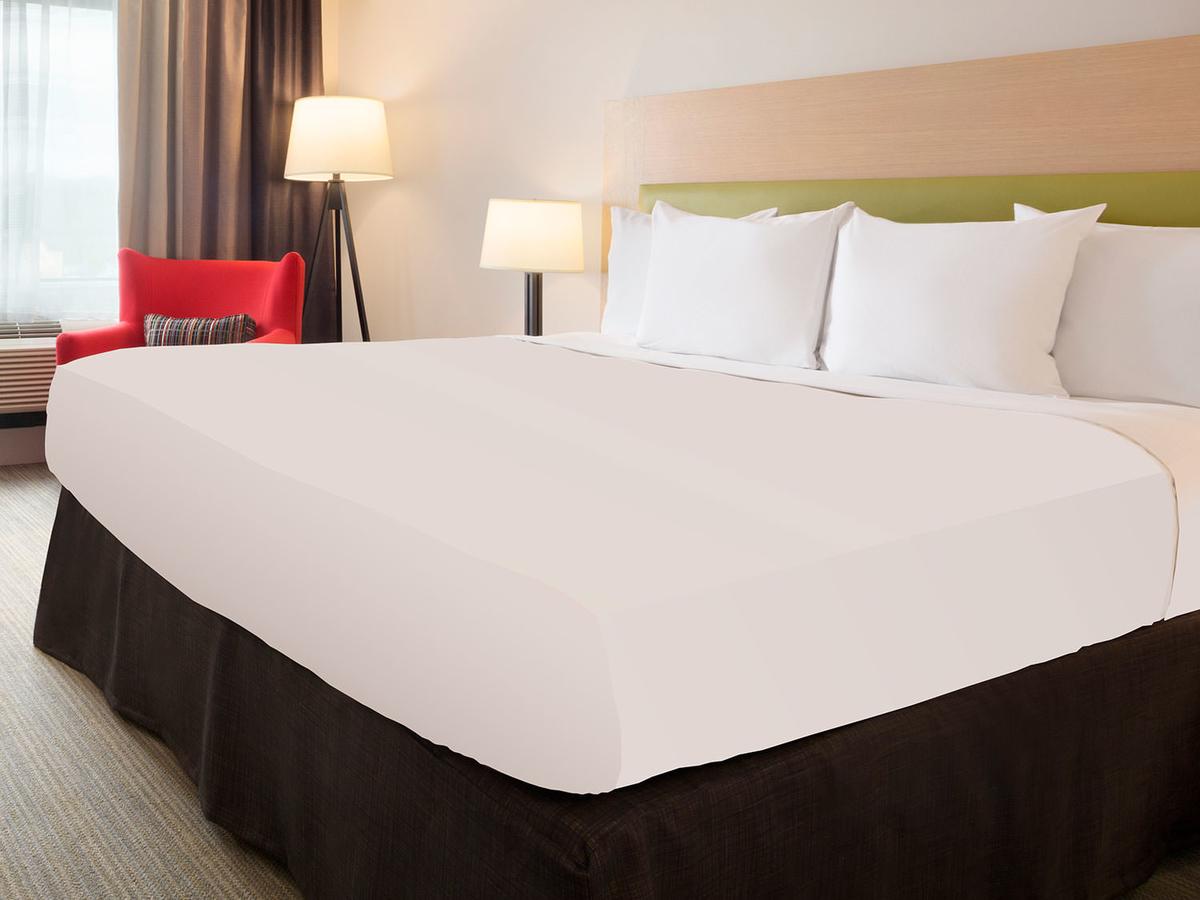 Country Inn & Suites By Radisson, Elyria, OH - thumb 35