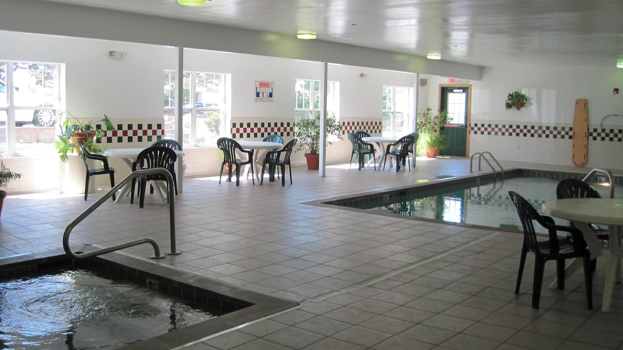 Country Inn & Suites By Radisson, Elyria, OH - thumb 25