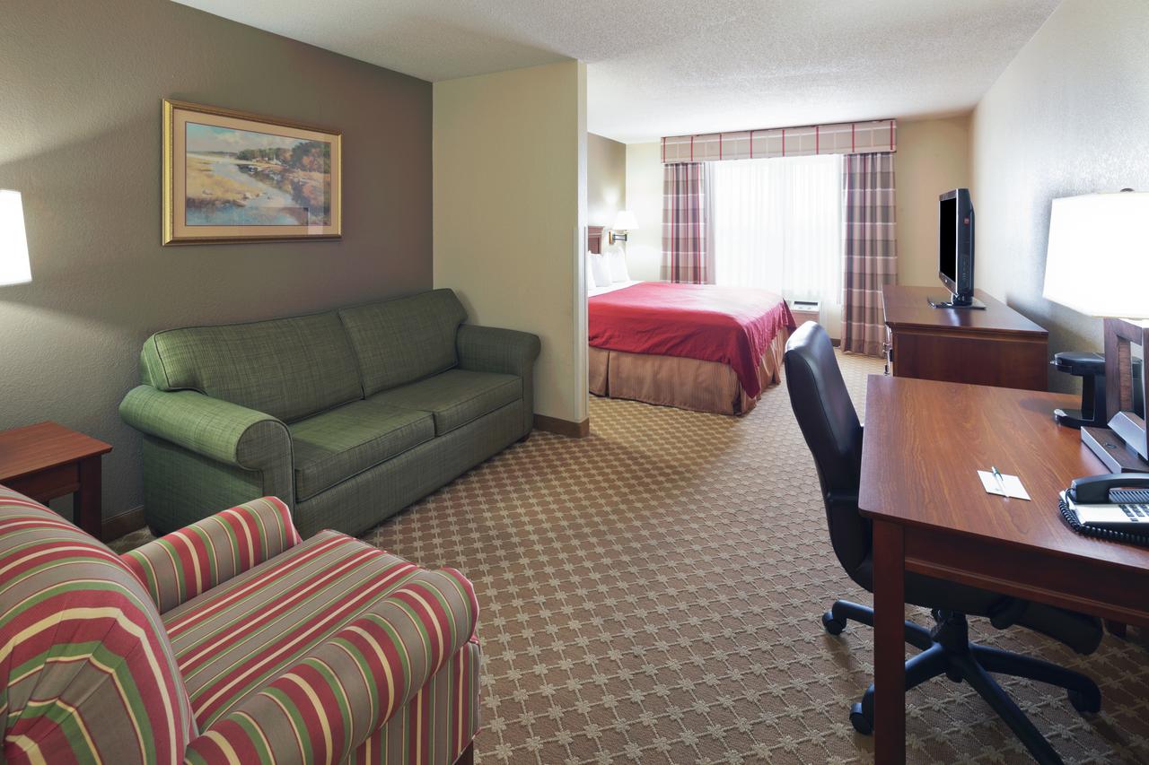 Country Inn & Suites By Radisson, Elyria, OH - thumb 2
