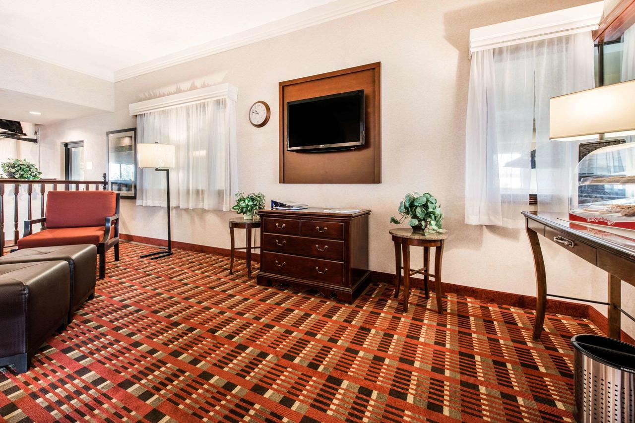 Comfort Inn & Suites Streetsboro - thumb 5