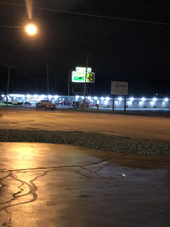 Budget Inn Exit 16 - thumb 7