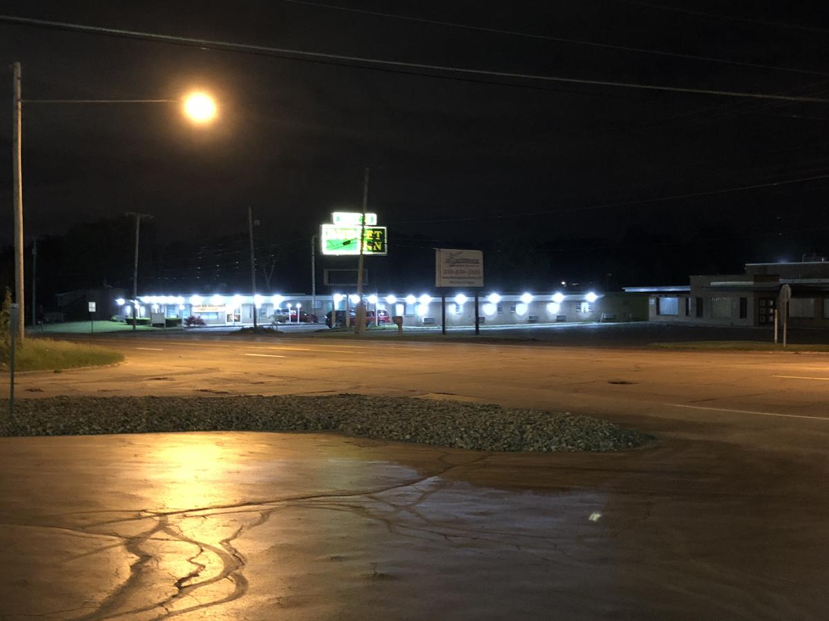 Budget Inn Exit 16 - thumb 10