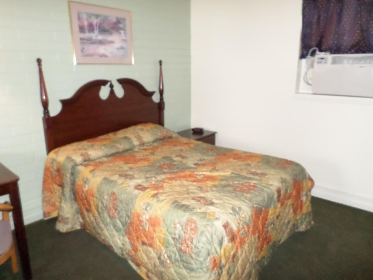 Villa Rosa Motel - thumb 23