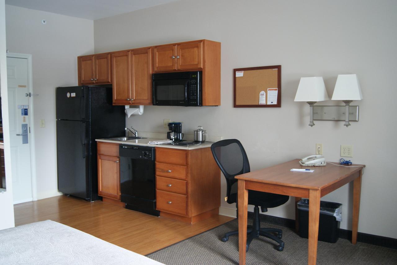 Candlewood Suites Polaris - thumb 3