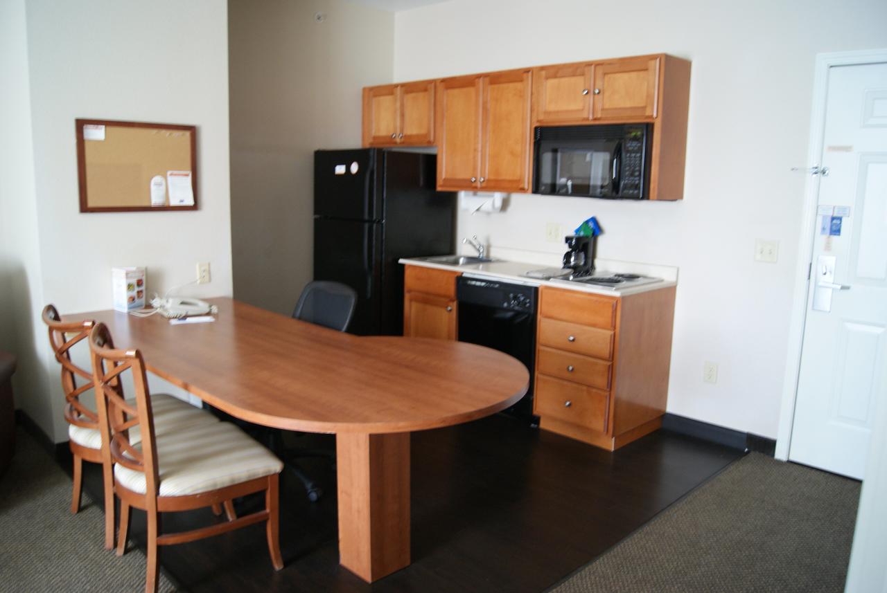 Candlewood Suites Polaris - thumb 22