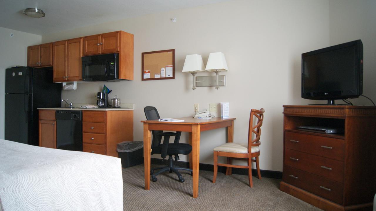 Candlewood Suites Polaris - thumb 9