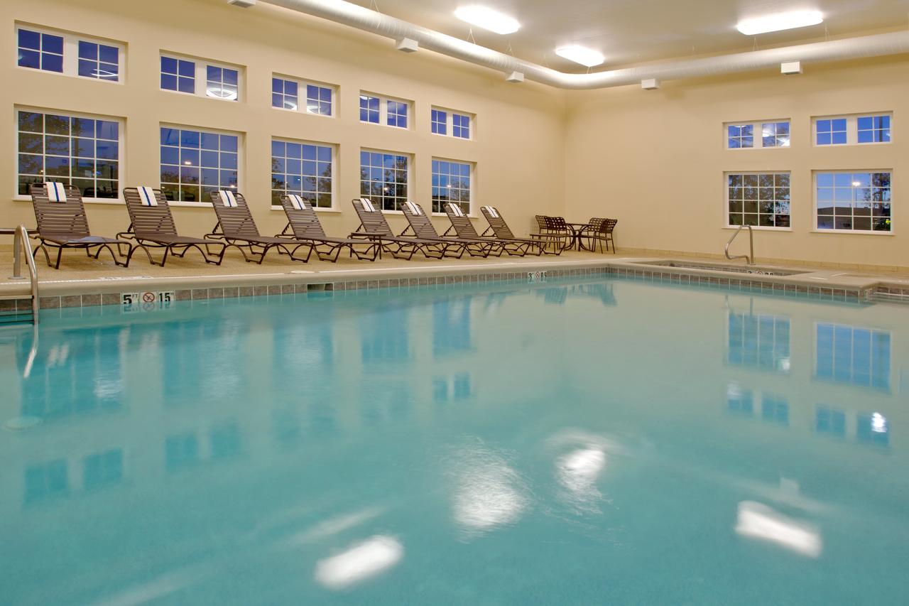Candlewood Suites Polaris - thumb 23