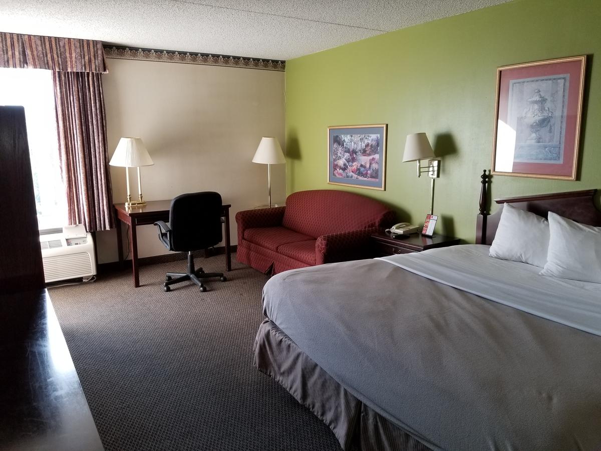 Travelodge By Wyndham Columbus North - thumb 28