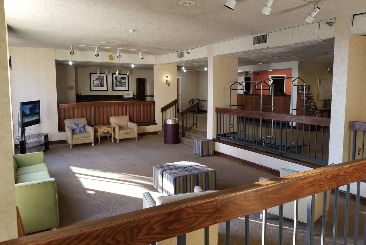 Travelodge By Wyndham Columbus North - thumb 24