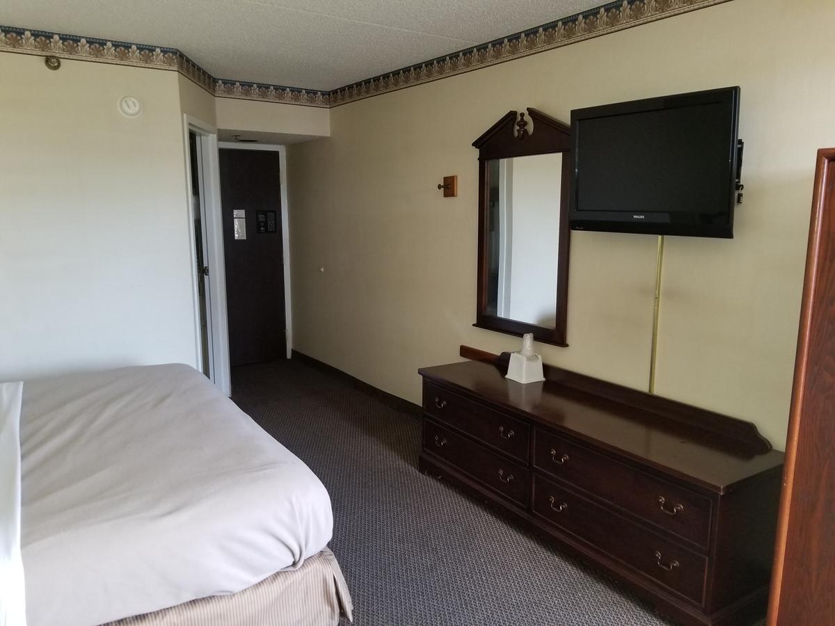 Travelodge By Wyndham Columbus North - thumb 26