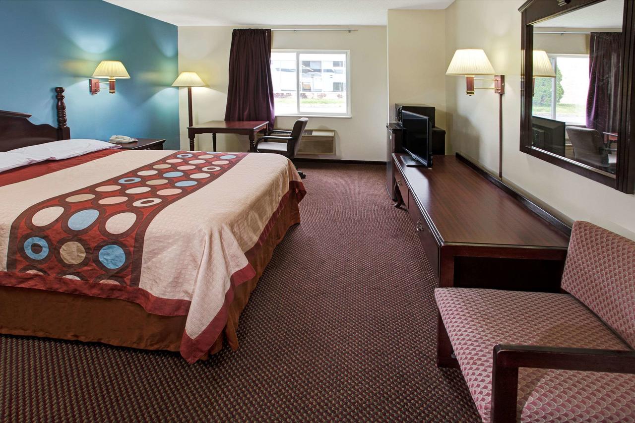 Super 8 By Wyndham Heath/Newark - thumb 13