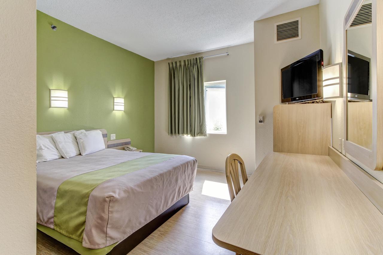 Motel 6 Cleveland - Medina - thumb 4