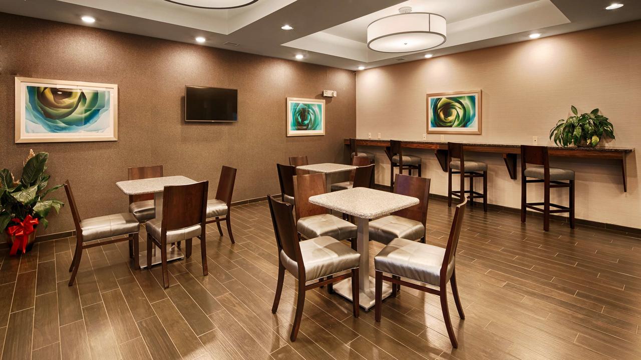 Best Western Plus Boardman Inn & Suites - thumb 5