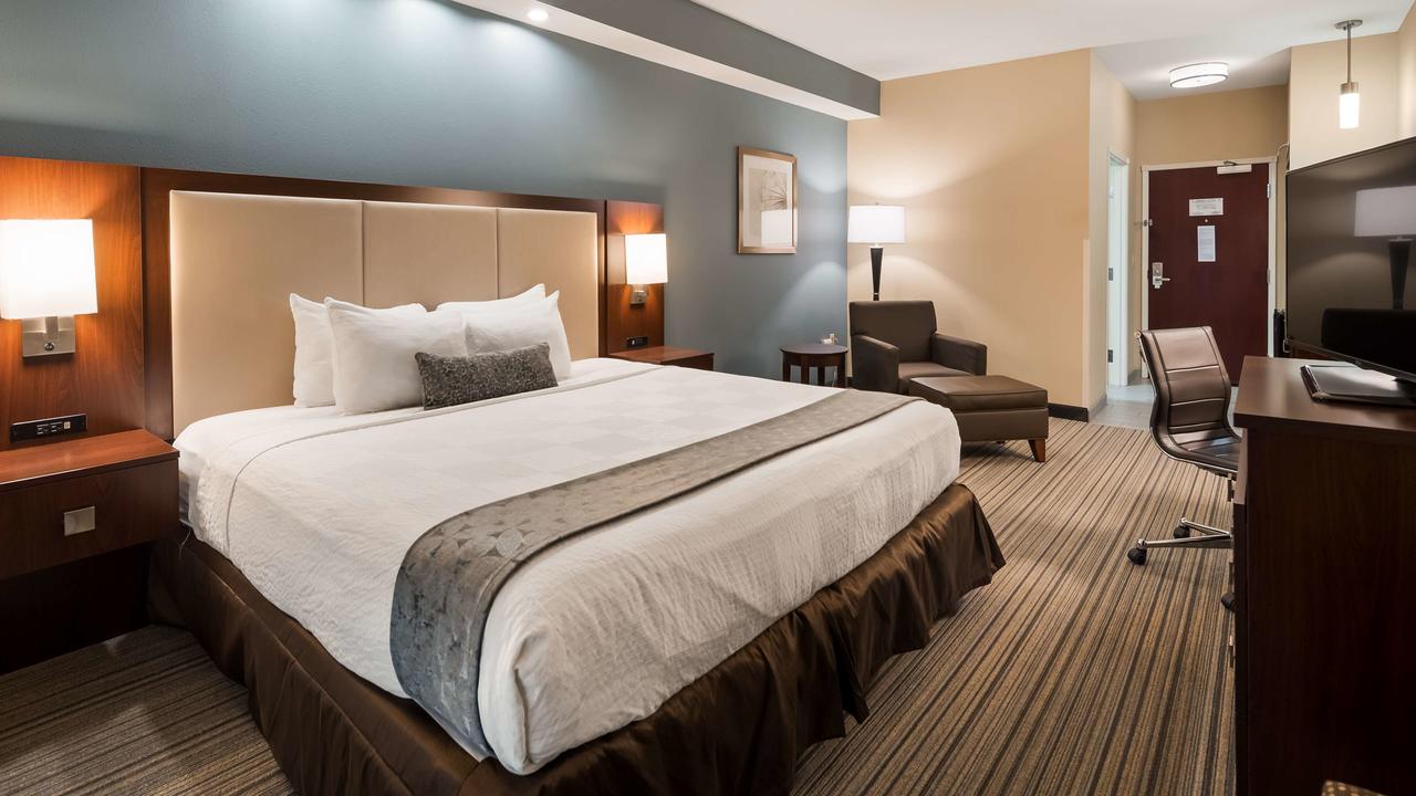 Best Western Plus Boardman Inn & Suites - thumb 21