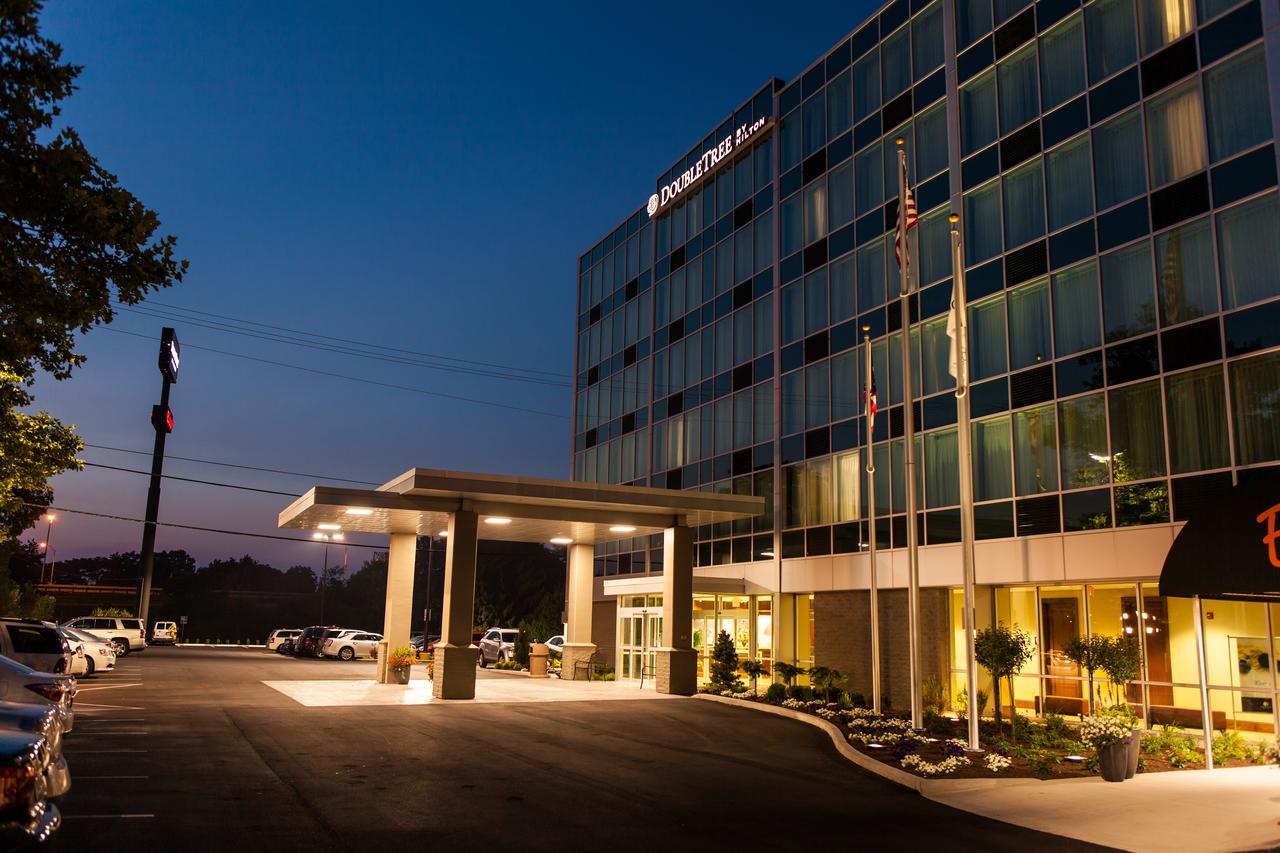 Doubletree By Hilton Newark - thumb 1