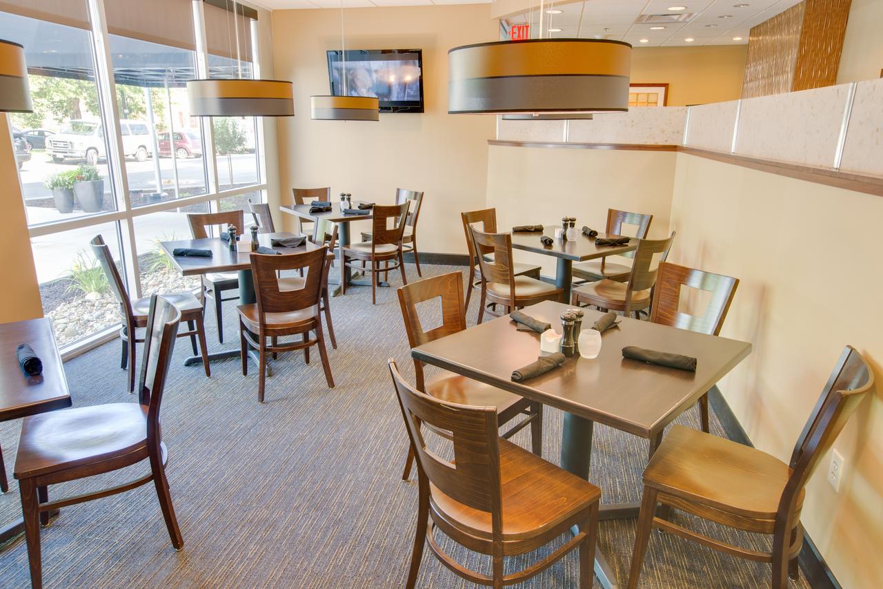 Doubletree By Hilton Newark - thumb 9