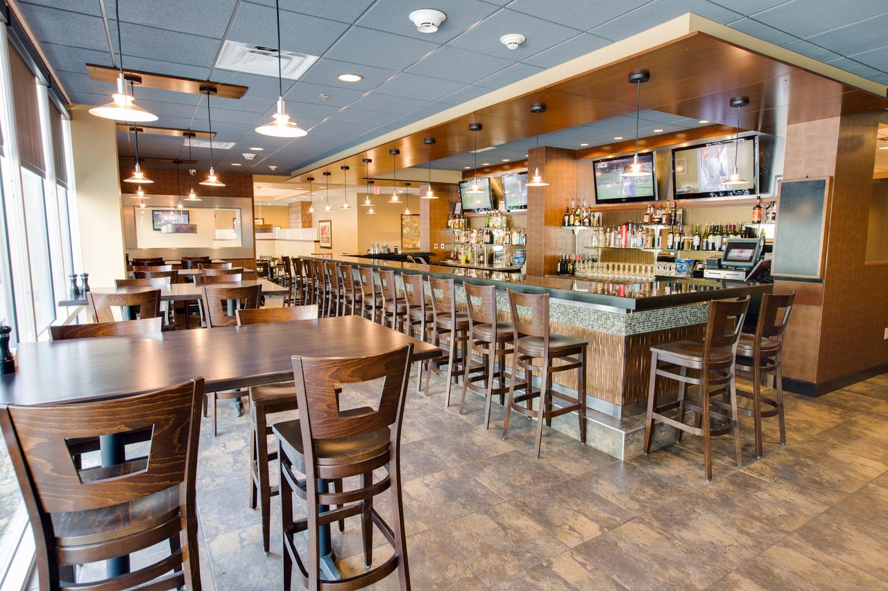 Doubletree By Hilton Newark - thumb 8