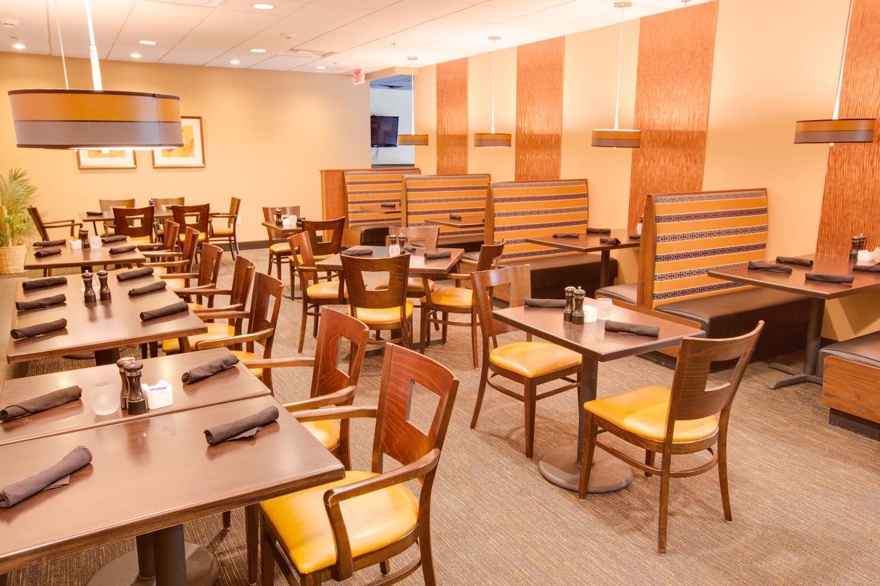 Doubletree By Hilton Newark - thumb 10
