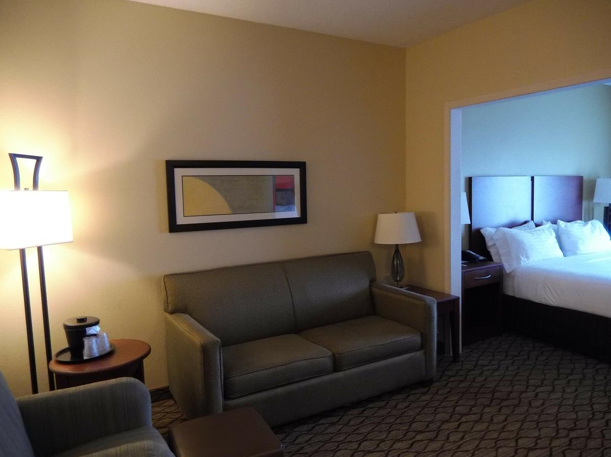 Holiday Inn Express Hotel & Suites Lancaster - thumb 10